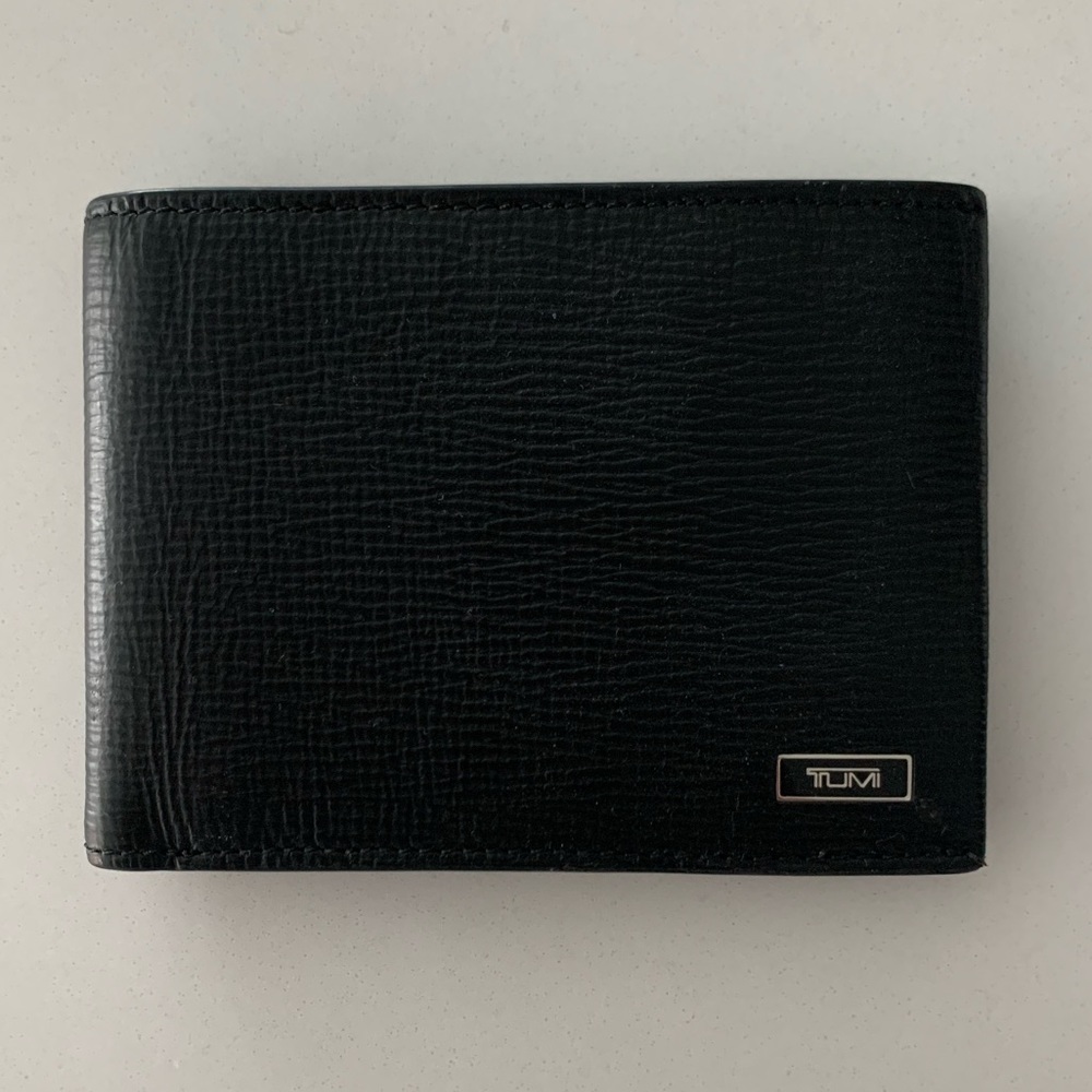 Tumi Men’s Monaco Double Billfold Wallet